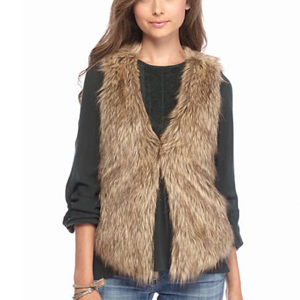 Me Jane Basic Brown Faux Fur Vest